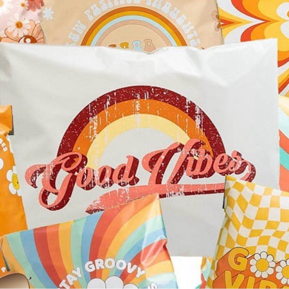 Flower Power Poly Mailers 19x24 Pack of 10 PRICE IS FIRM - Picture 5 of 7